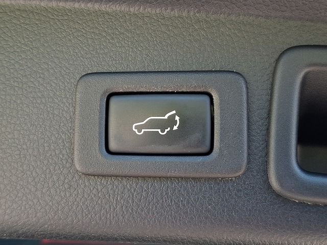 Used 2018 Gray Subaru 2.5i Limited image 31