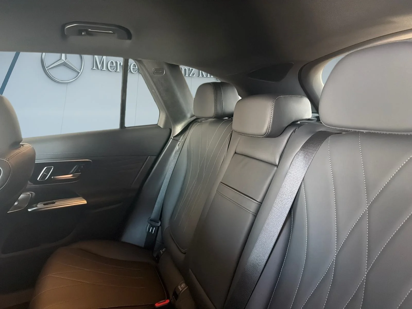 New 2026 Black Mercedes-Benz GLC 350e 4MATIC SUV image 16
