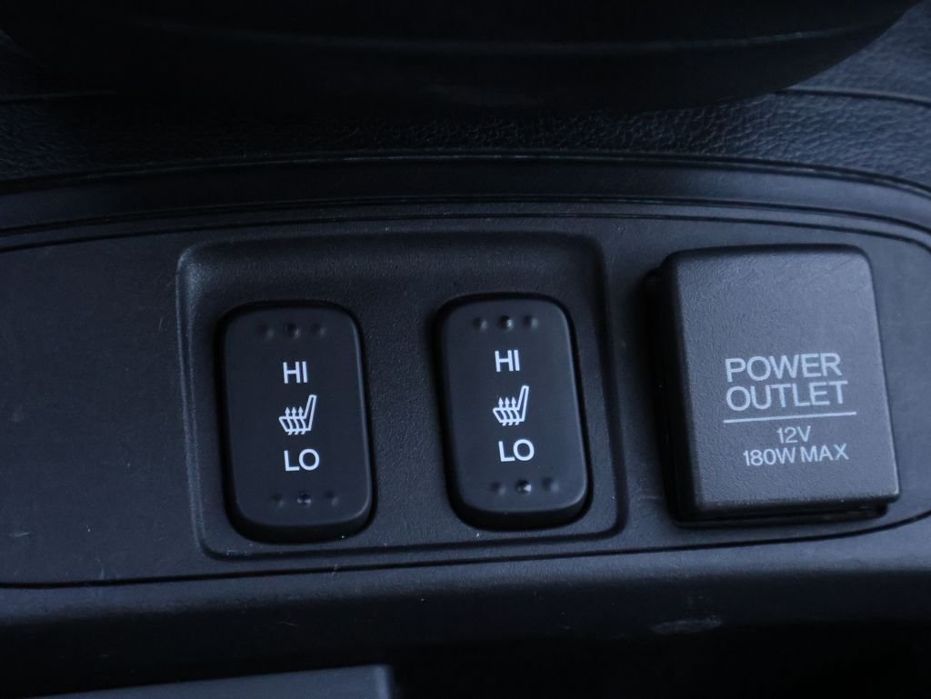 Used 2015  Honda EX image 23