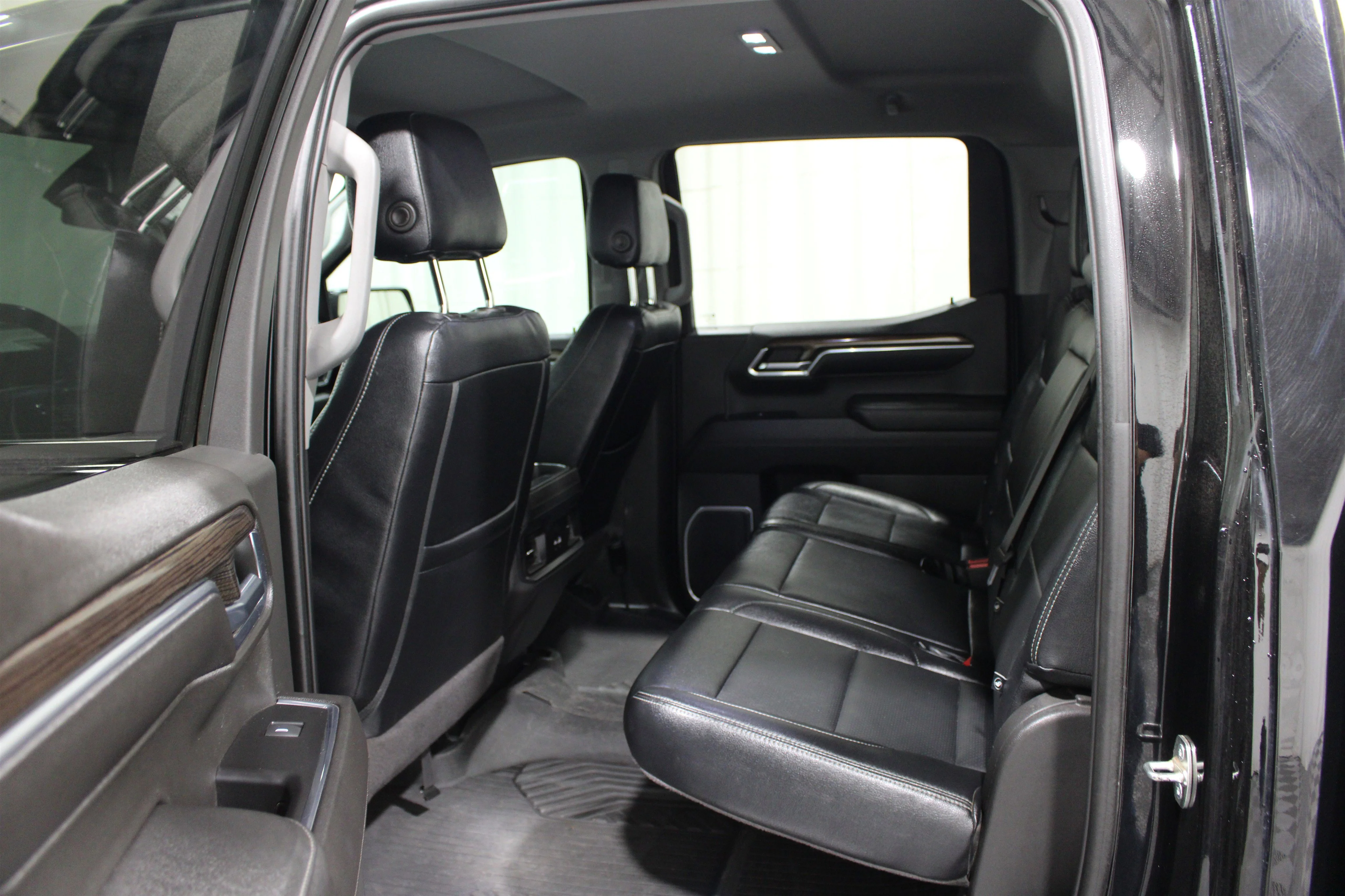 2023 Chevrolet Silverado 1500 LT Trail Boss - Photo 21