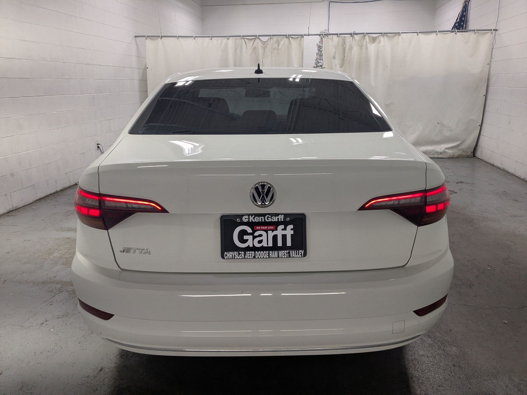 Used 2019 White Volkswagen S image 5