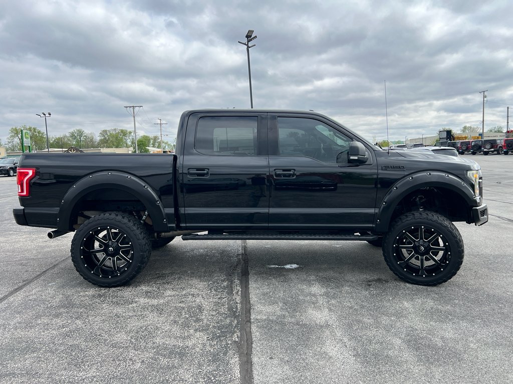Used 2016 Shadow Black Ford XLT image 5