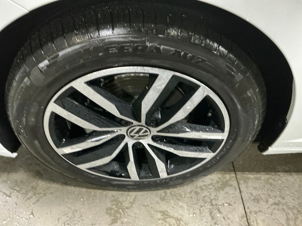 New 2026 White Volkswagen 1.5T SE image 21