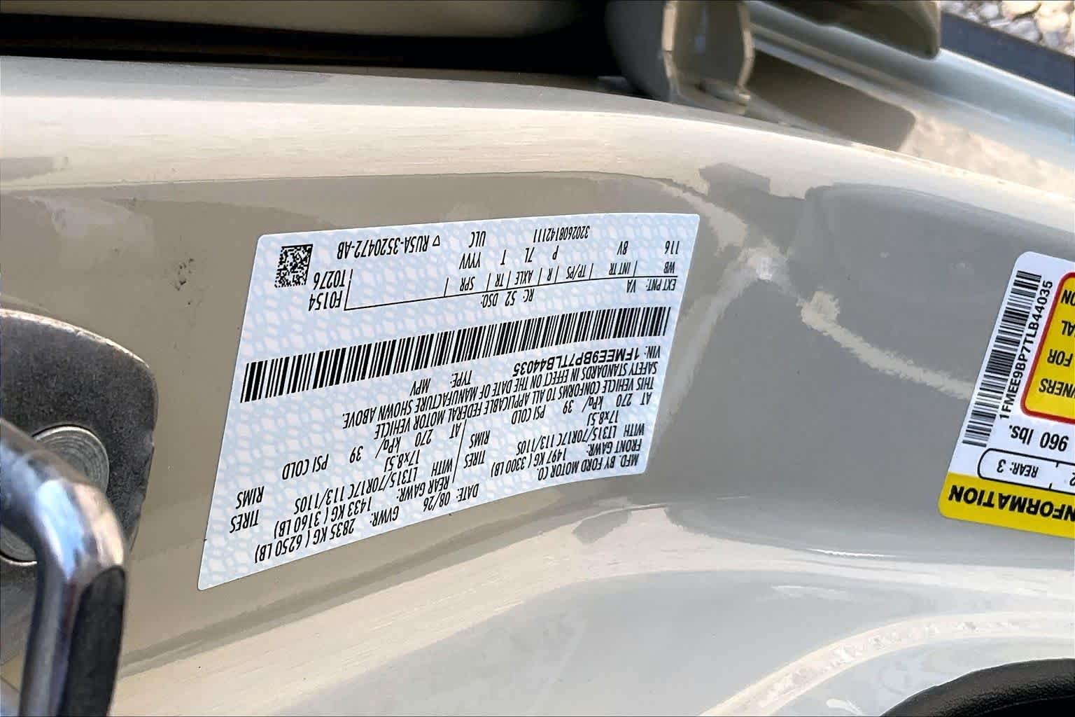 New 2026 Desert Sand Ford Badlands® image 18