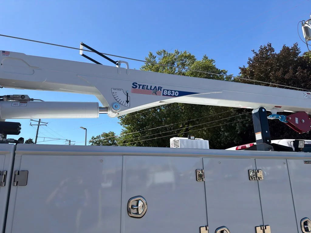 New 2026 Summit White Chevrolet Work Truck image 9