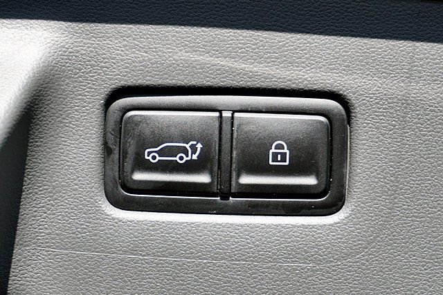 Used 2025 Black Hyundai Calligraphy image 14