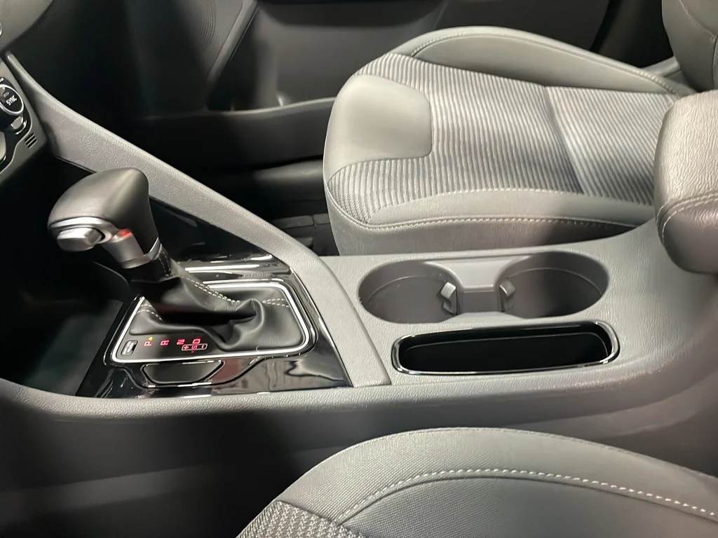 Used 2022 Blue Kia LXS image 21