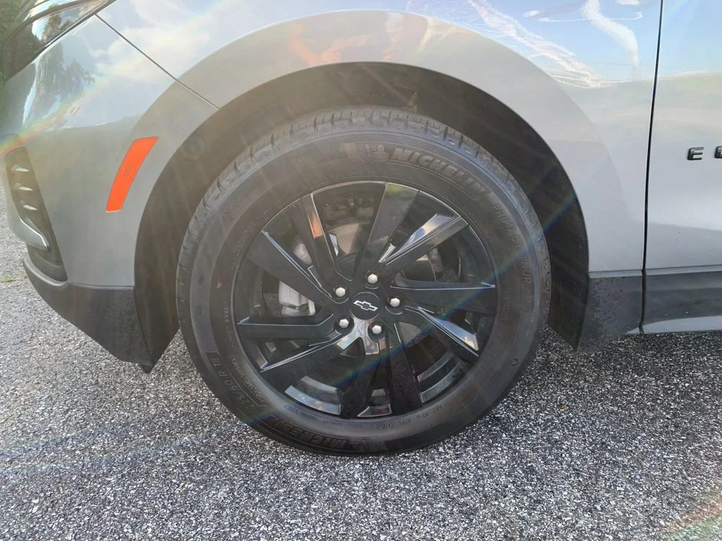 Used 2024 Gray Chevrolet LS image 33