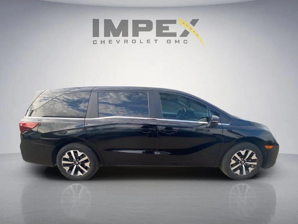Used 2025 Black Honda EX-L image 6