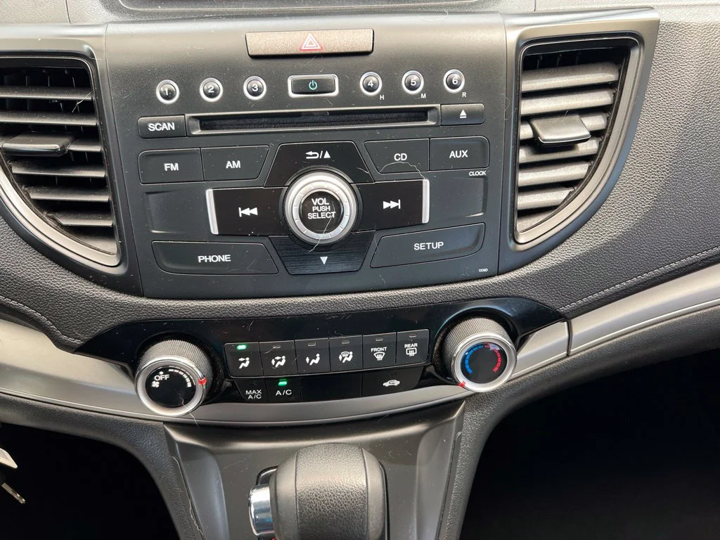 Used 2016 Gray Honda LX image 33