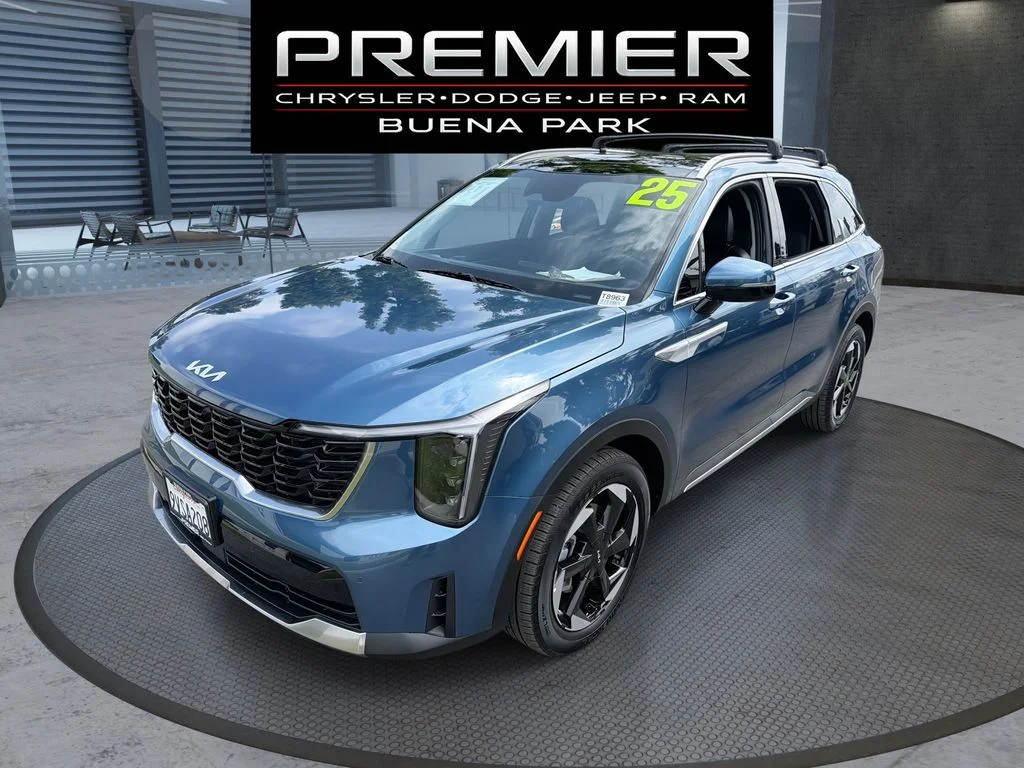 2025 Kia Sorento EX Hybrid AT's photo