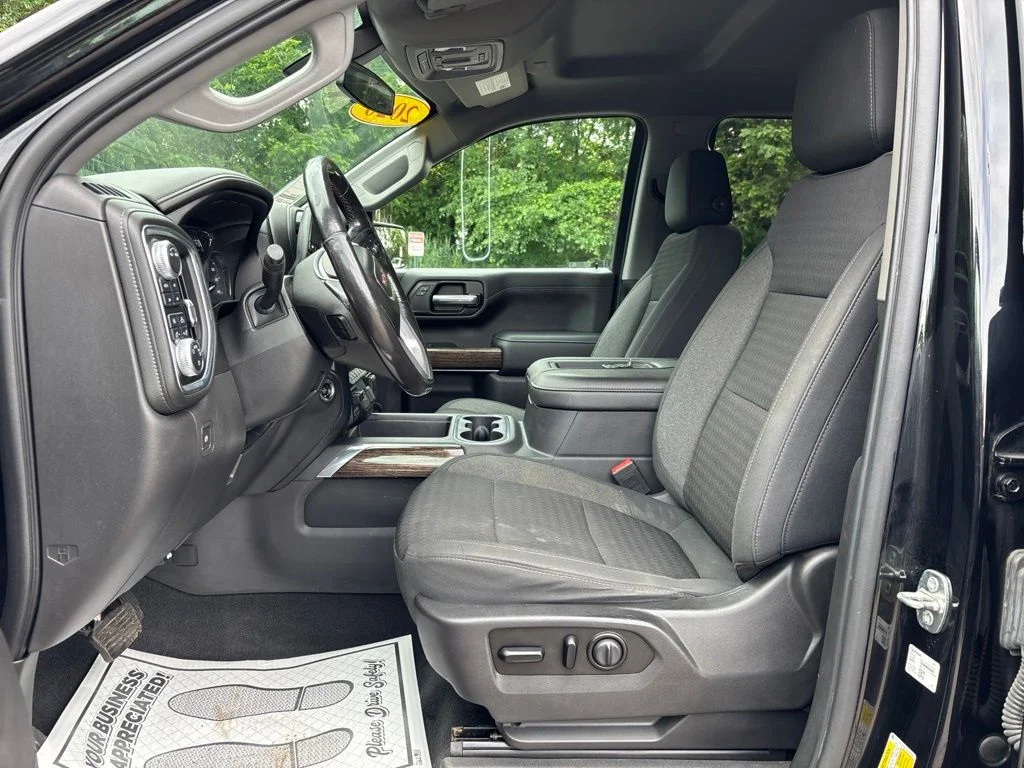 Used 2020 Black GMC Elevation image 14