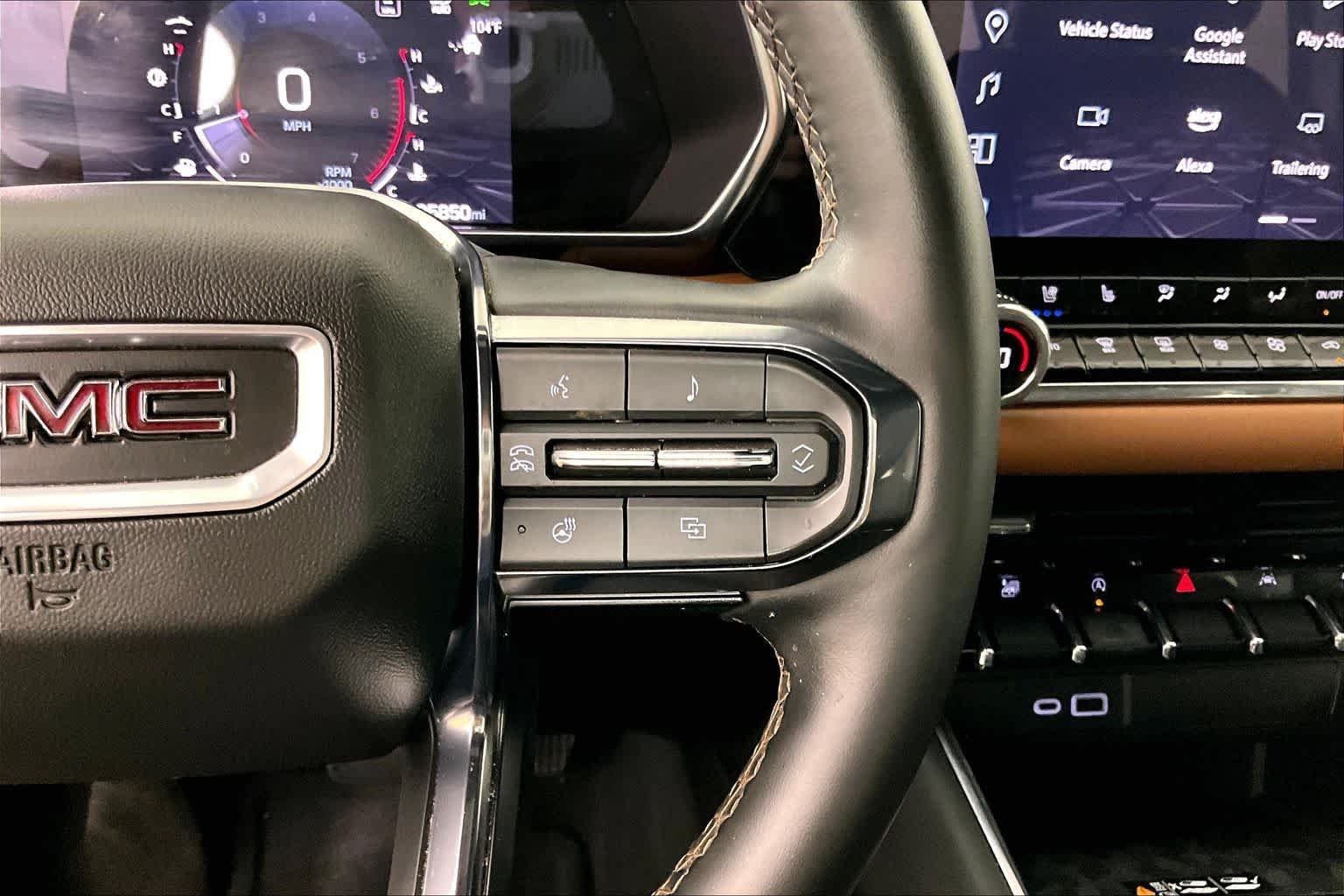 2023 GMC Canyon AT4 - Photo 24