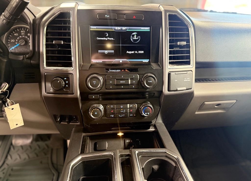 Used 2015  Ford XLT image 16