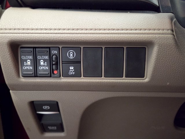 Used 2023 Red Honda EX image 31