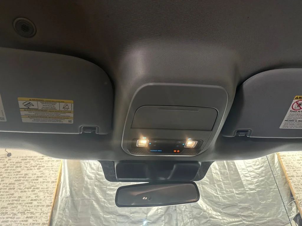 Used 2023 Agate Black Metallic Ford XLT image 21
