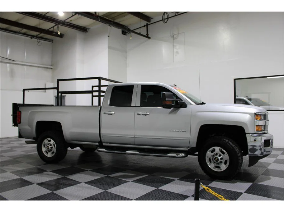2017 Chevrolet Silverado HD LT Double Cab Long Box's photo