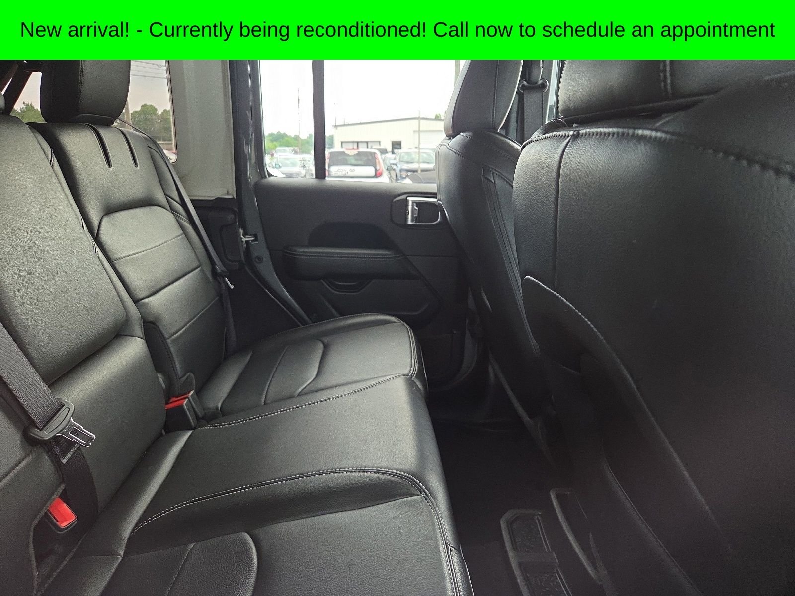 Used 2023 Gray Jeep Sahara 4xe image 10