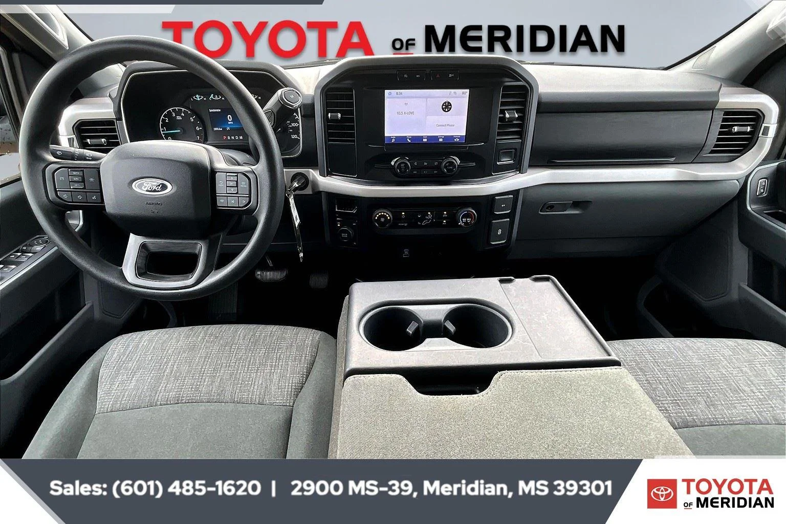 Used 2023 Iconic Silver Ford XLT image 13