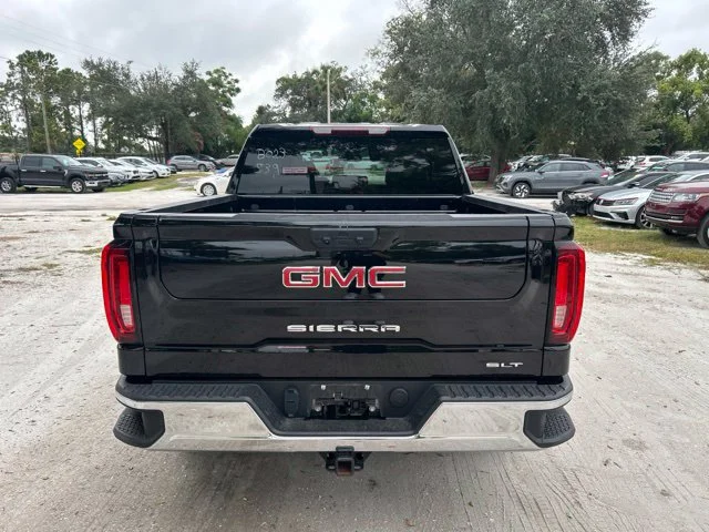 Used 2025 Onyx Black GMC SLT image 17