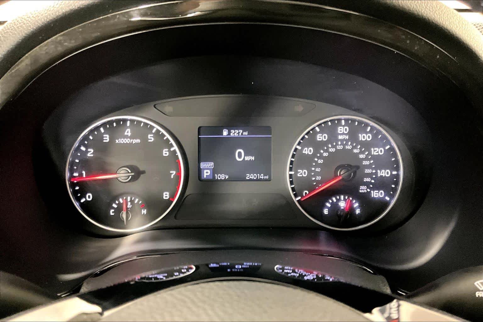 Used 2022 Gravity Gray Kia Nightfall image 23