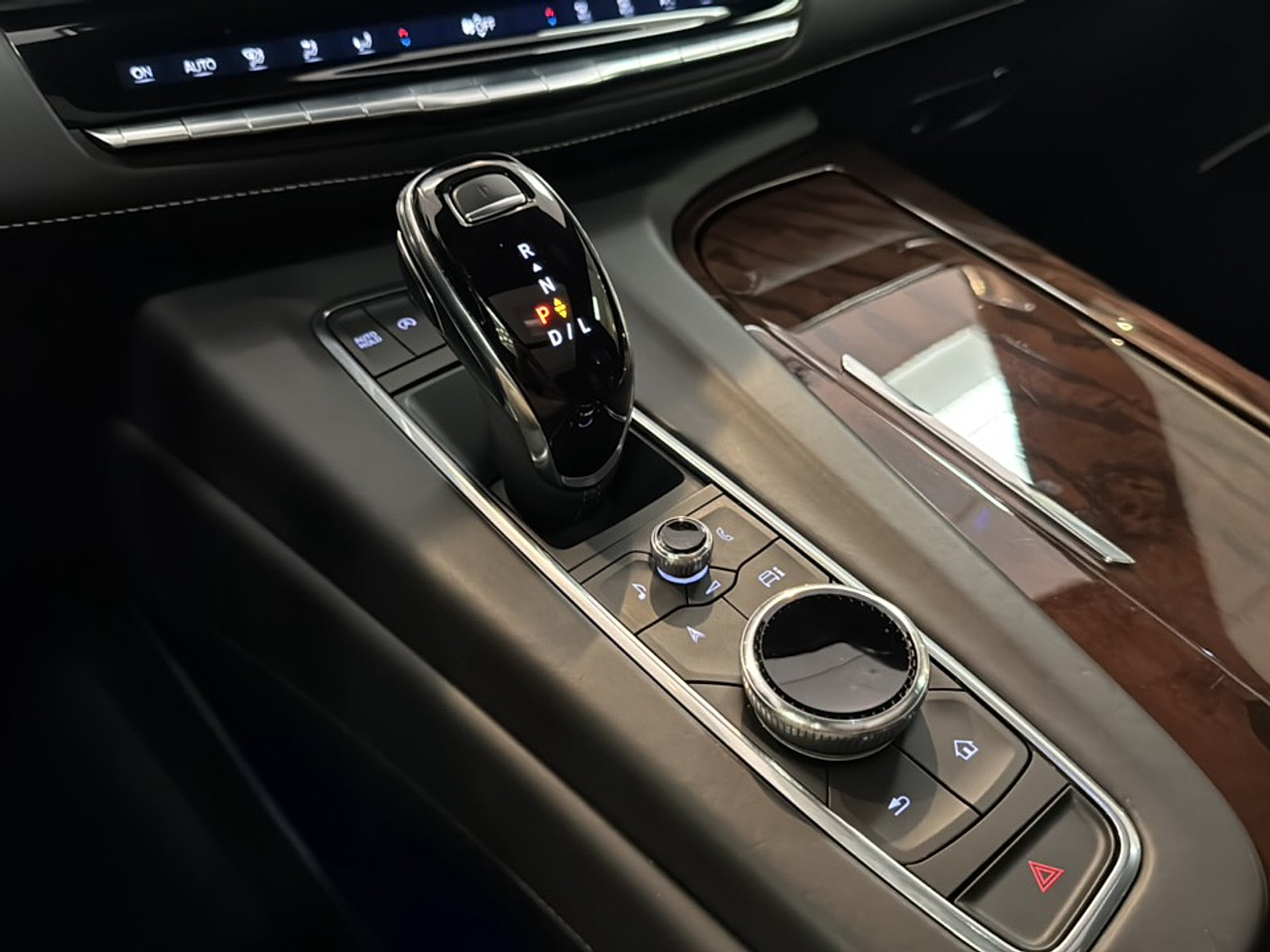 Used 2022 Black Raven Cadillac 4WD Sport Platinum image 17