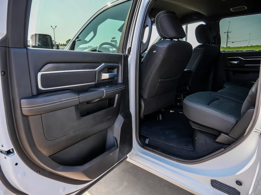 2025 RAM Ram 2500 Pickup Big Horn - Photo 26
