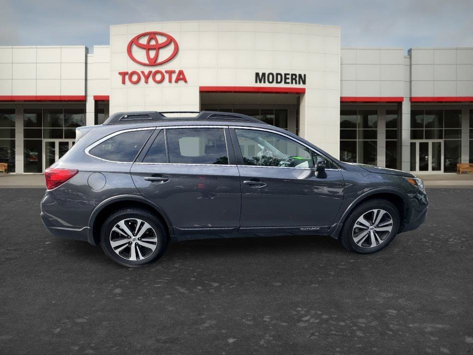 Used 2019 Magnetite Gray Metallic Subaru Limited image 13
