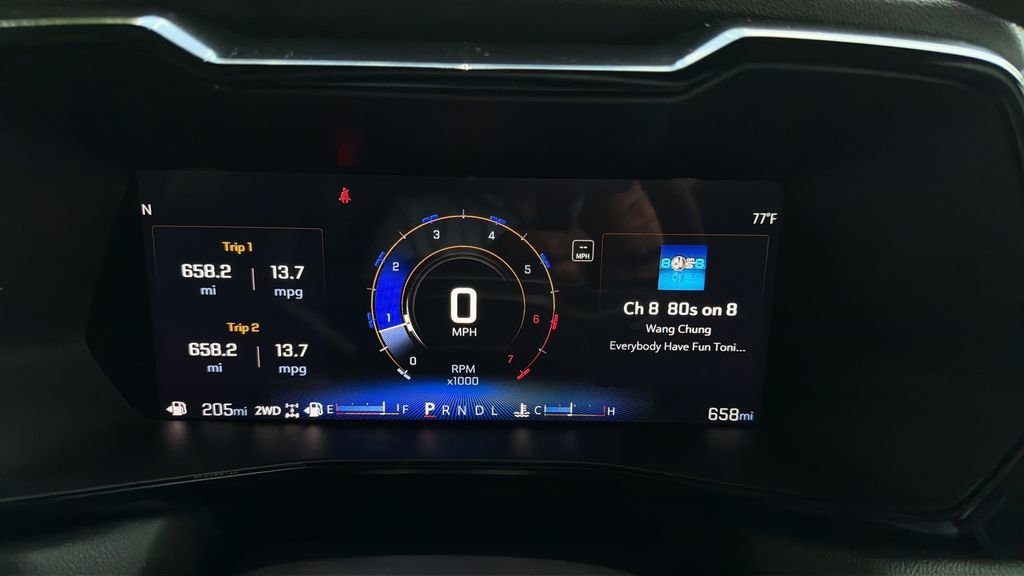 Used 2024 Gray Chevrolet LT image 31