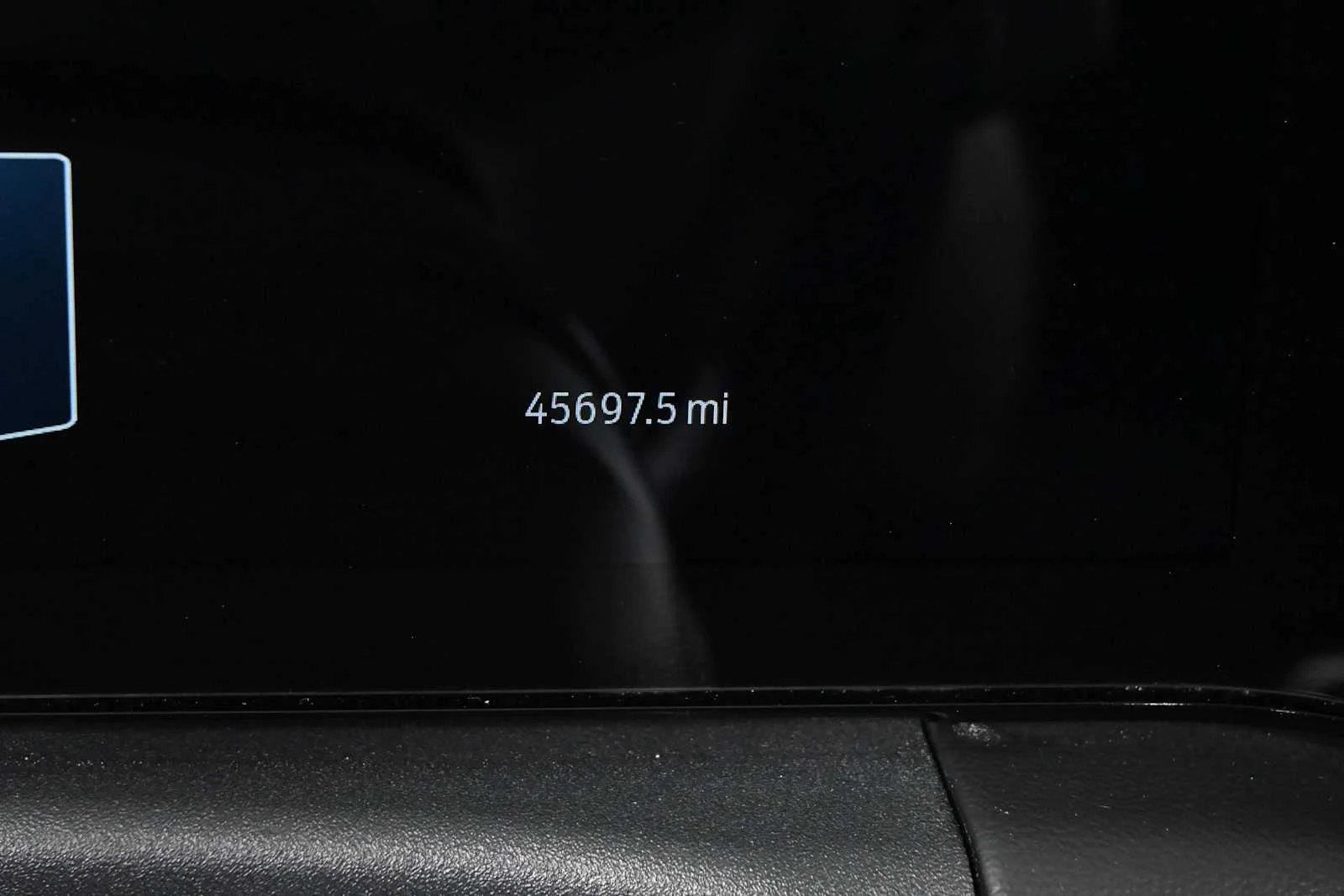 Used 2024 Shadow Black Ford EcoBoost Premium image 25
