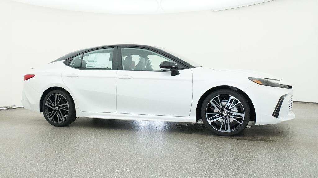 New 2026 Wind Chill Pearl with Midnight Black Metallic roof Toyota XSE image 11