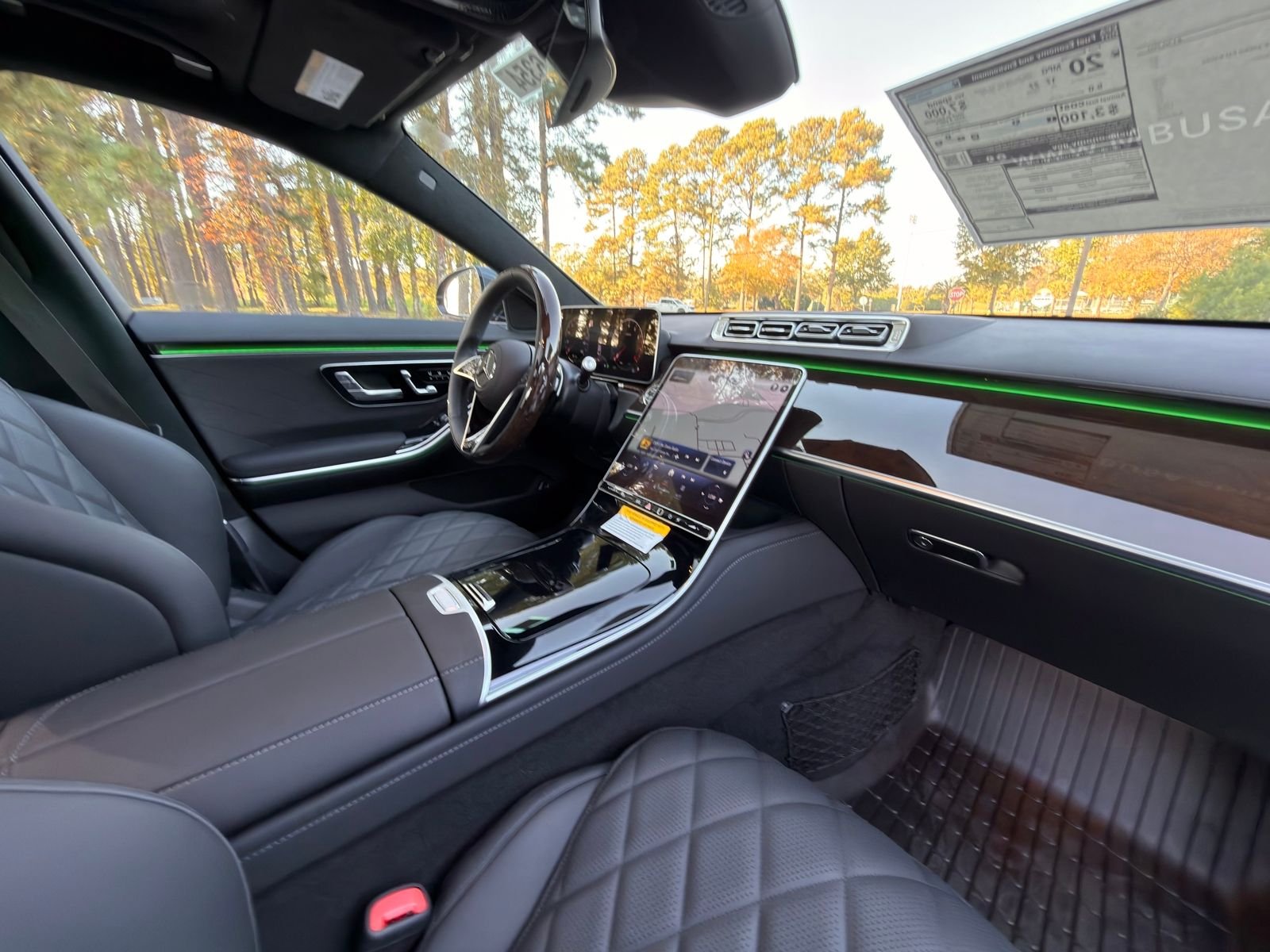 New 2026 MANUFAKTUR Silicon Gray Mercedes-Benz S 580 image 19