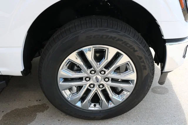 New 2026 Oxford White Ford XLT image 56