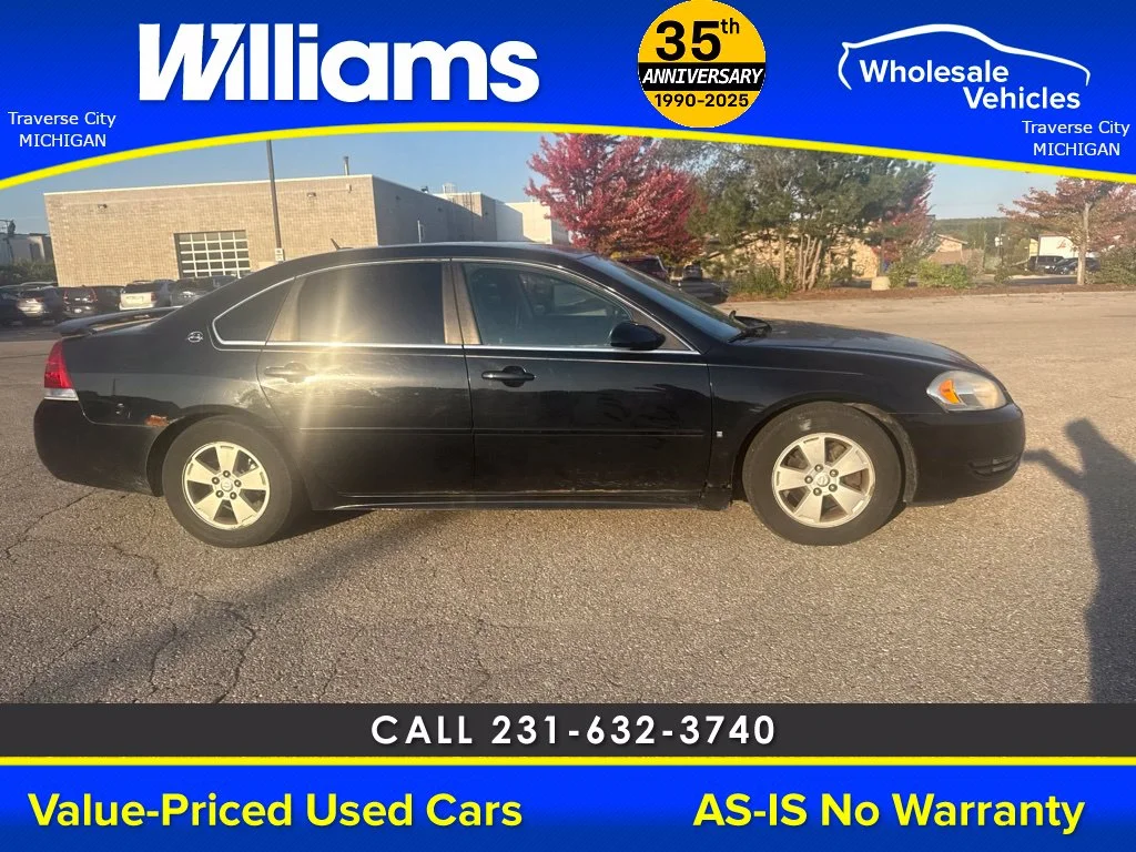 Used 2009 Black Chevrolet LT image 13