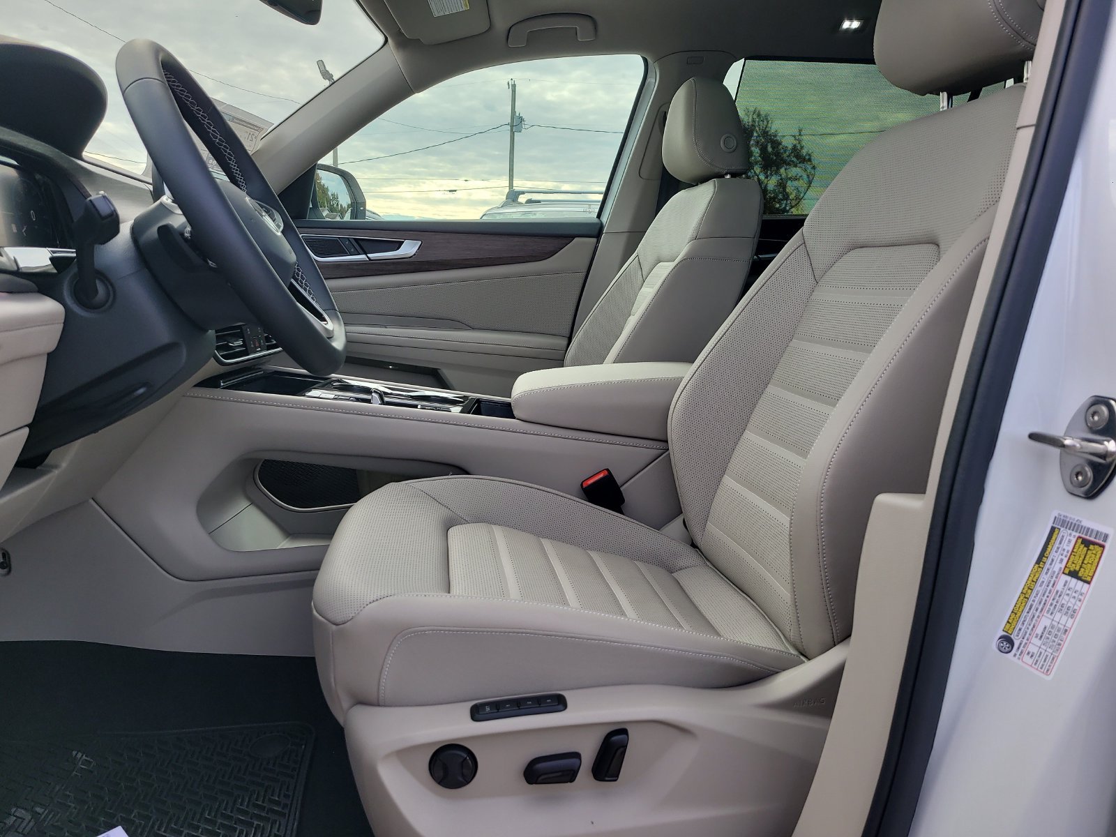 2026 Volkswagen Atlas SEL - Photo 19