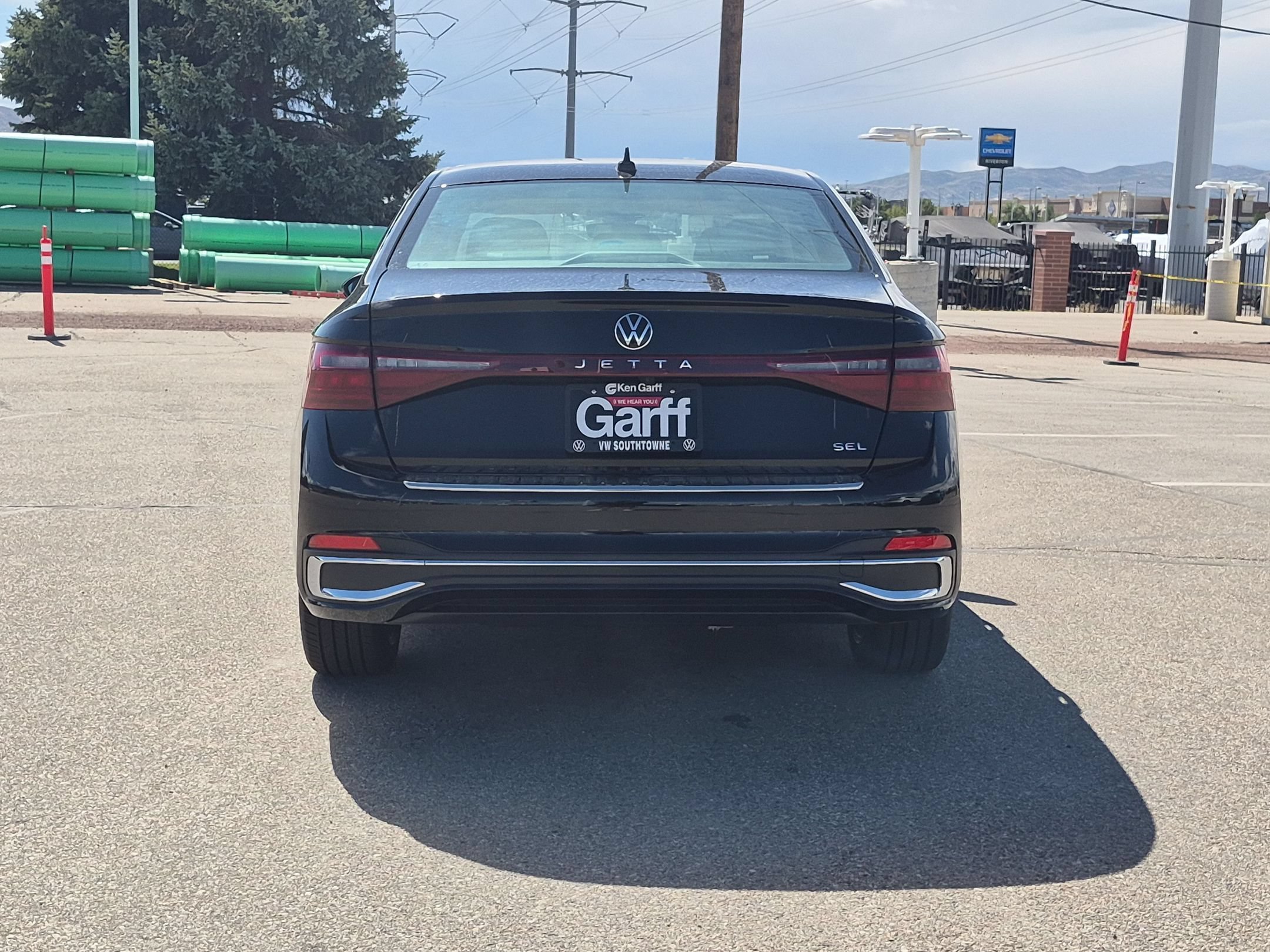 New 2027 Deep Black Pearl Volkswagen SEL image 4