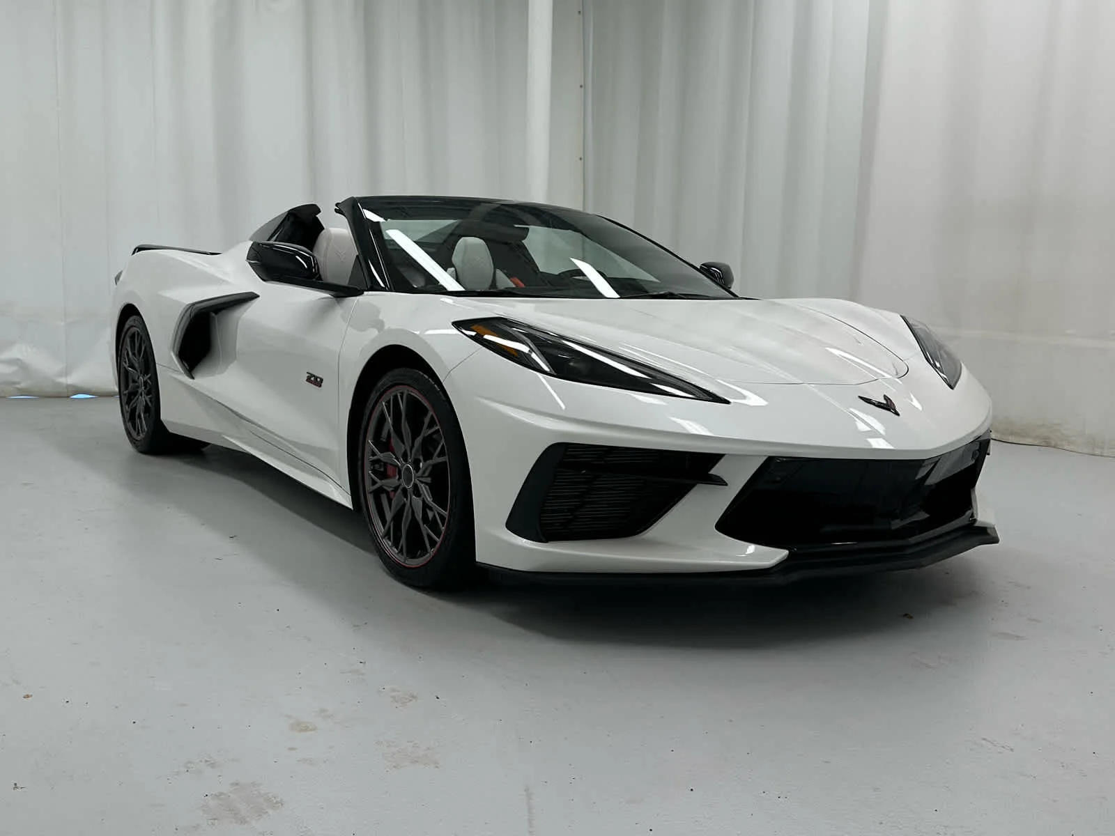 2023 Chevrolet Corvette Stingray Convertible 3LT's photo