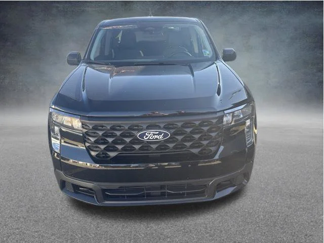 Used 2025 Black Ford XLT image 2