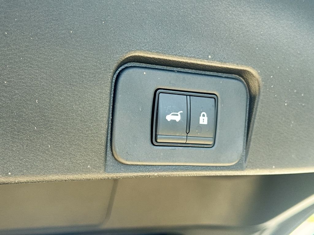 Used 2026 Gray Nissan Dark Armor image 34