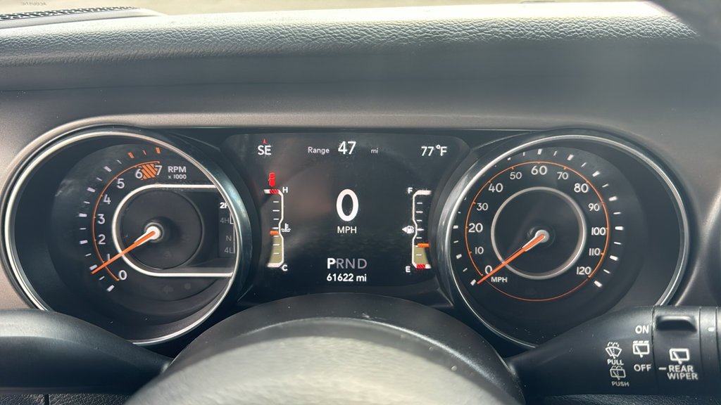 Used 2022 Gray Jeep Sport S image 24