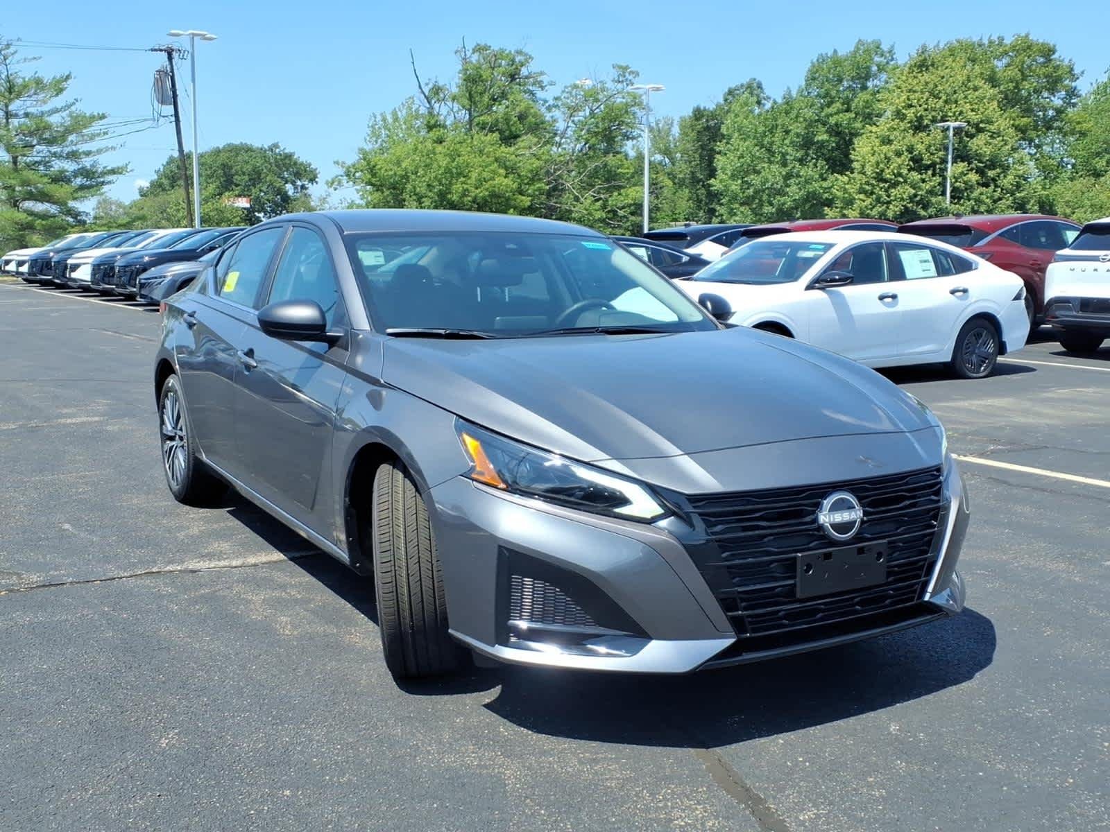 New 2026 Gun Metallic Nissan SV image 2