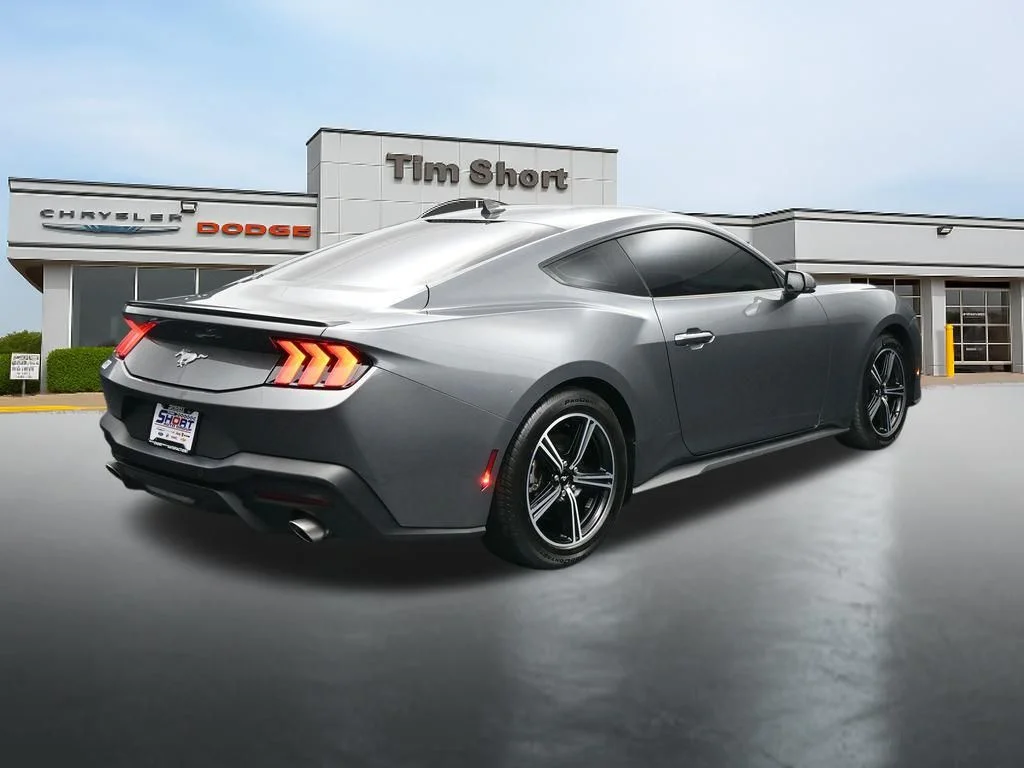 Used 2025 Gray Ford EcoBoost Premium image 5