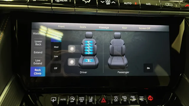 New 2026 High Gloss Black Exterior Paint Jeep Summit Reserve image 32