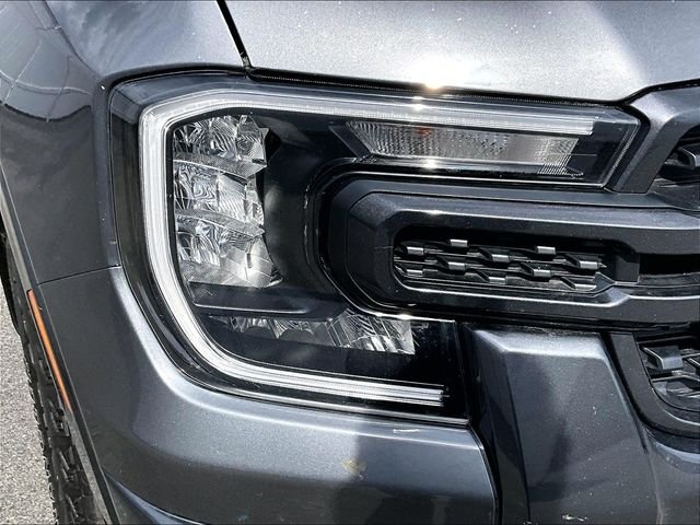 Used 2024 Gray Ford XLT image 31