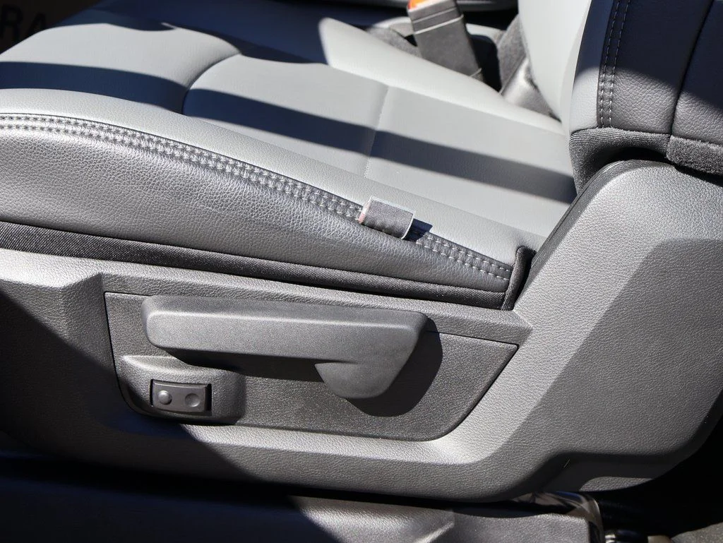 New 2026 Ceramic Gray Clearcoat RAM Tradesman image 17