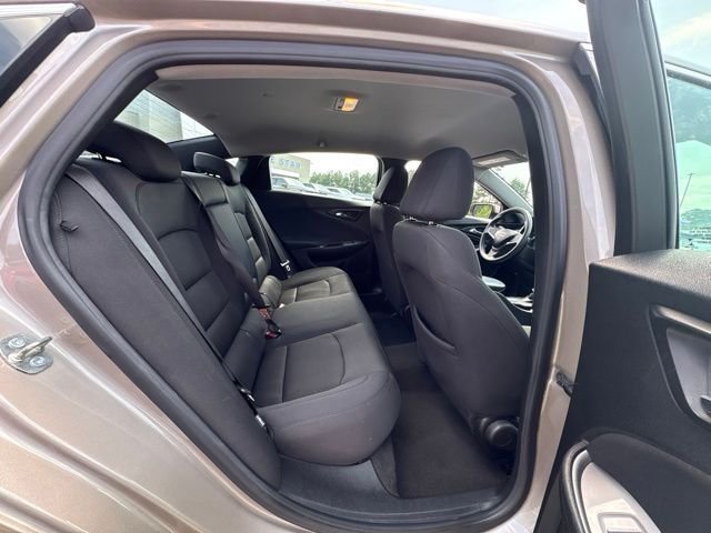 Used 2023 Gray Chevrolet LT image 22