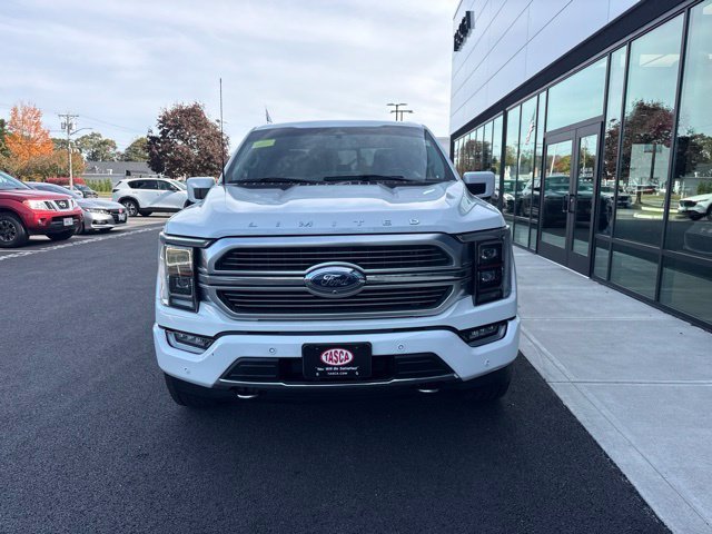 Used 2023 White Ford Limited image 8