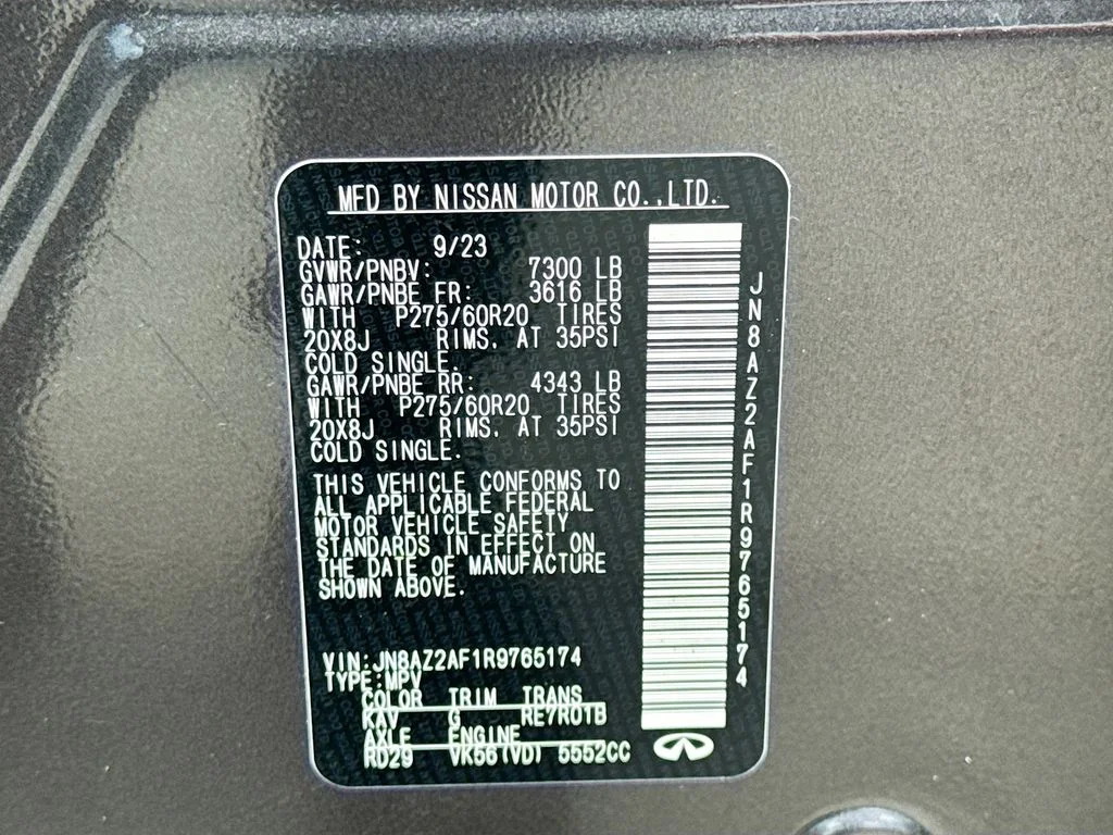 Certified Used 2024 Gray INFINITI LUXE image 36