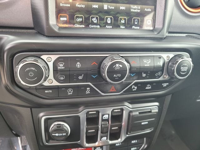 Used 2022 Beige Jeep Mojave image 24