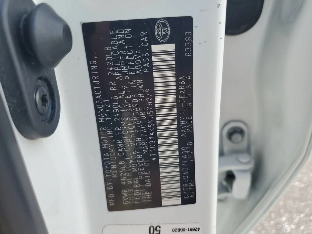 Used 2022 White Toyota LE Hybrid image 22